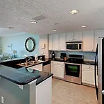 Palazzo 1406 By Emerald Coast Retreats